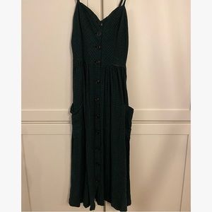 Cute midi dress!